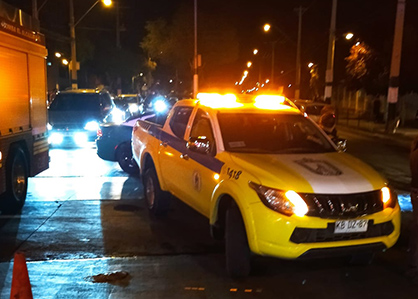 INCENDIO EN CUATRO PONIENTE